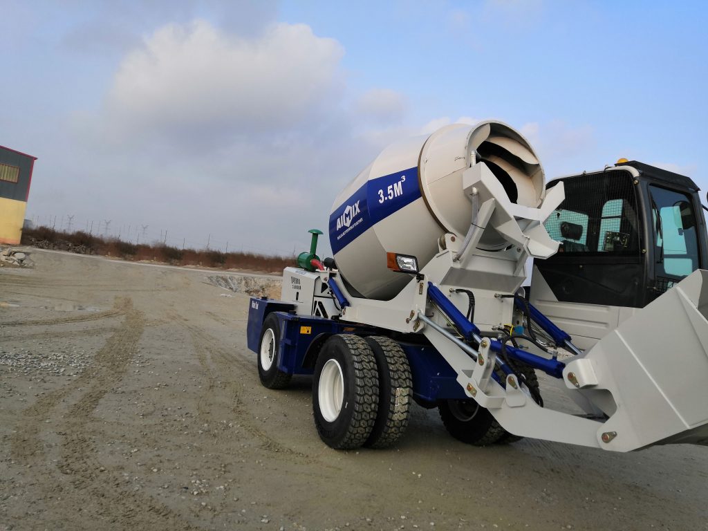 self loading concrete mixer for sale